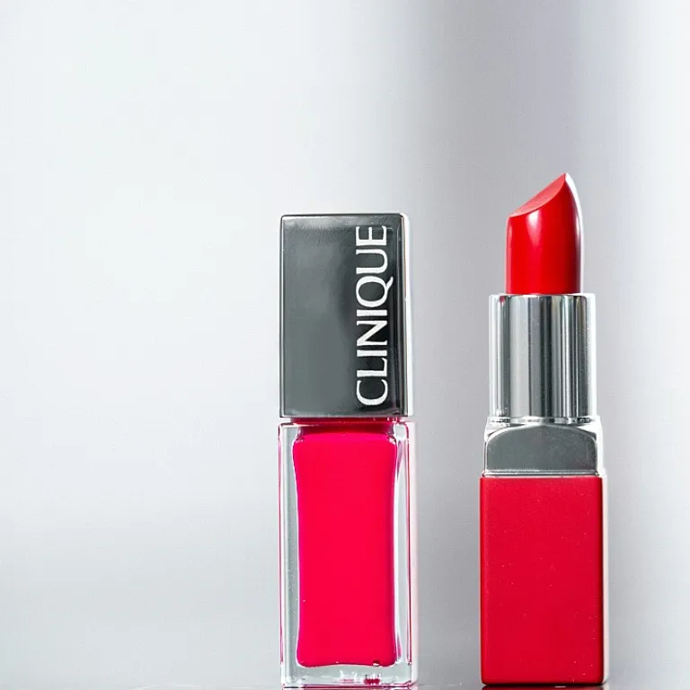 Pourquoi choisir une crème solaire indice 100 pour préserver la jeunesse de votre peau