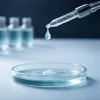 Sérum anti-âge efficace : ce que disent les études cliniques derrière les promesses