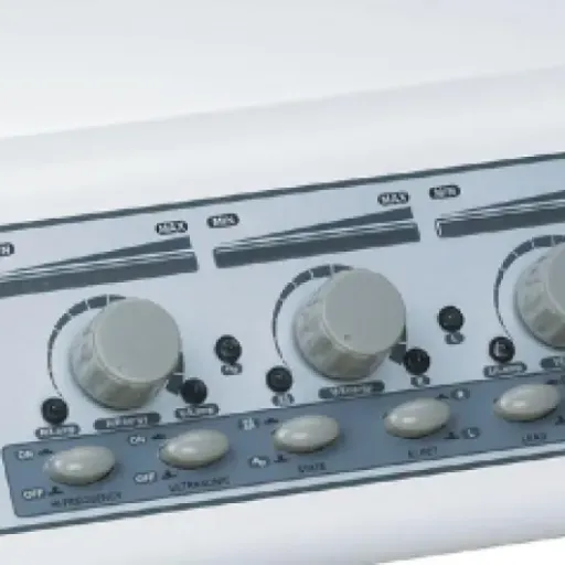Test Appareil Multifonction Visage F-815 : la station esthétique qui fait (presque) tout, mais pas parfaitement