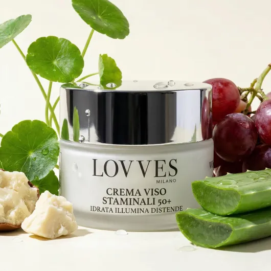 Crème Visage Cellules Souches 50+, Haute Cosmétique Naturelle, Crème Visage Anti-Rides, Anti-âge pour Peaux Matures, Hydratante, Jour et Nuit, Format Pot Verre 50 ml